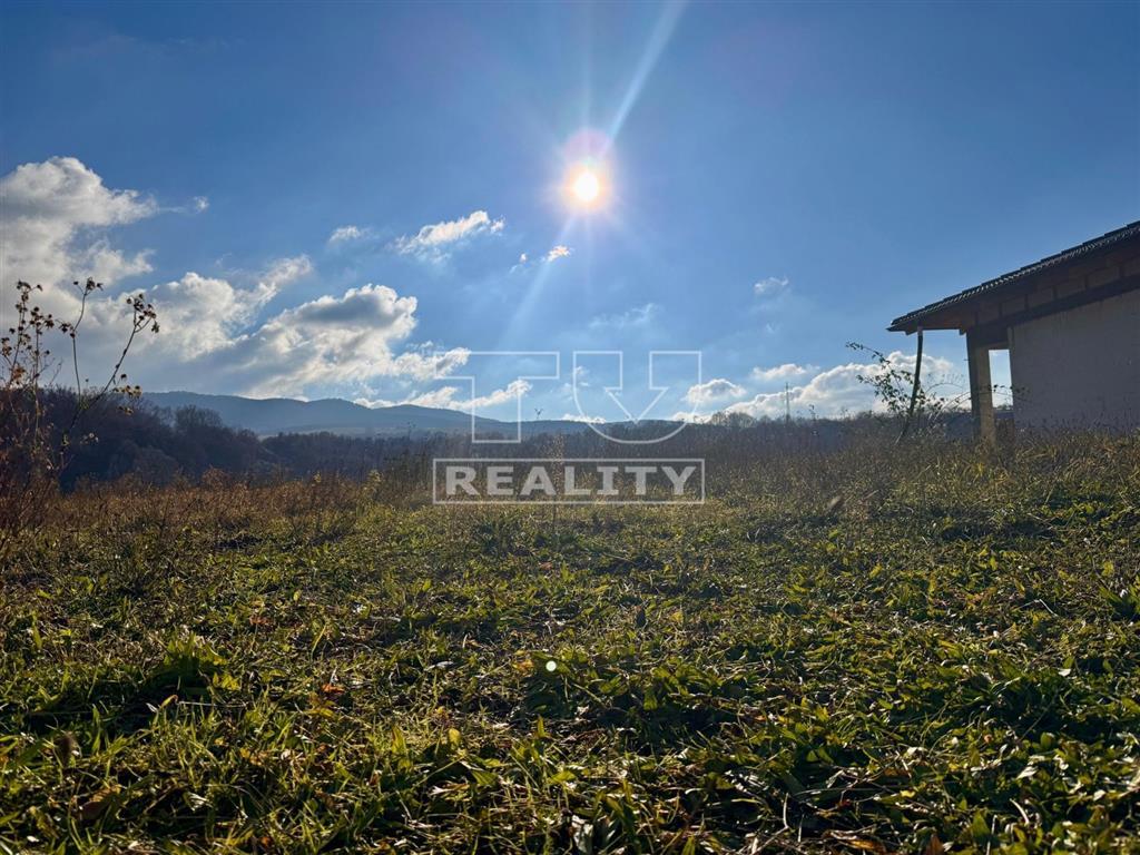 Predaj posledného ideálneho stavebného pozemku Dolinky -... - 4