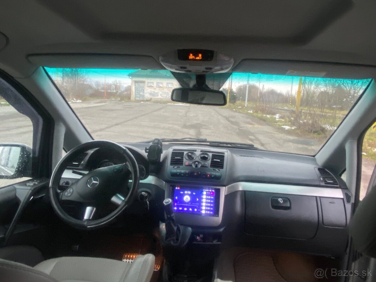 Mercedes Viano 220 , 120kw,r.v.12/2010 , 8 miestne , automat - 4