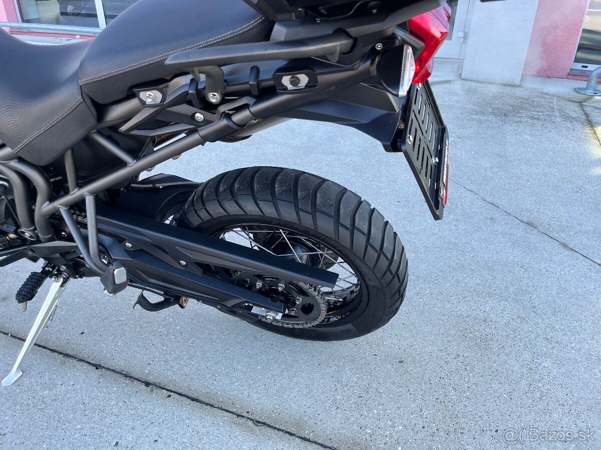 Triumph Tiger 800 - 4