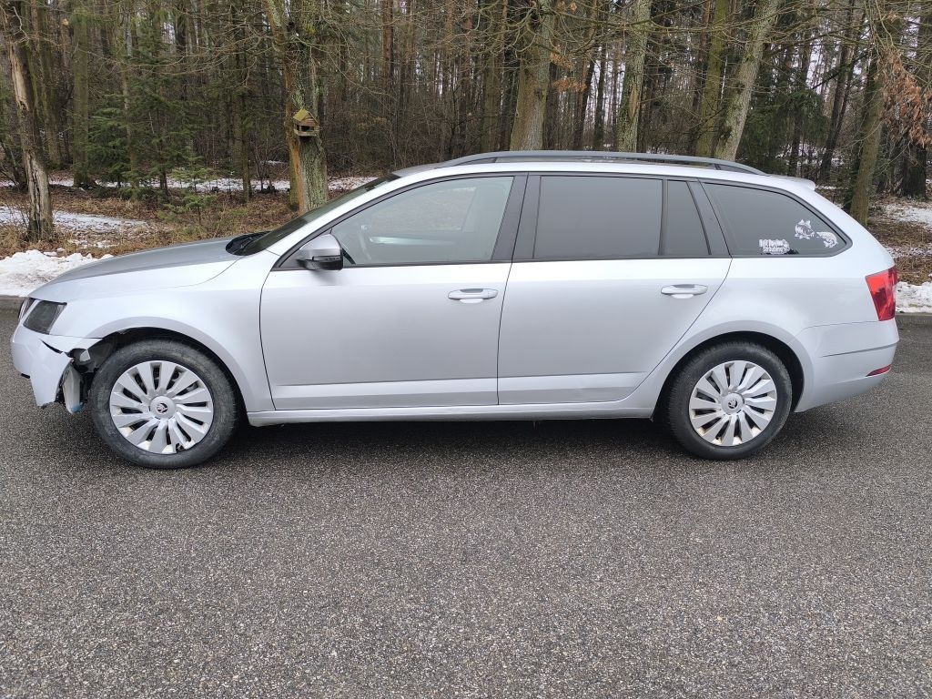ŠKODA OCTAVIA III 1,6 TDi-Ambition 2018 - 4