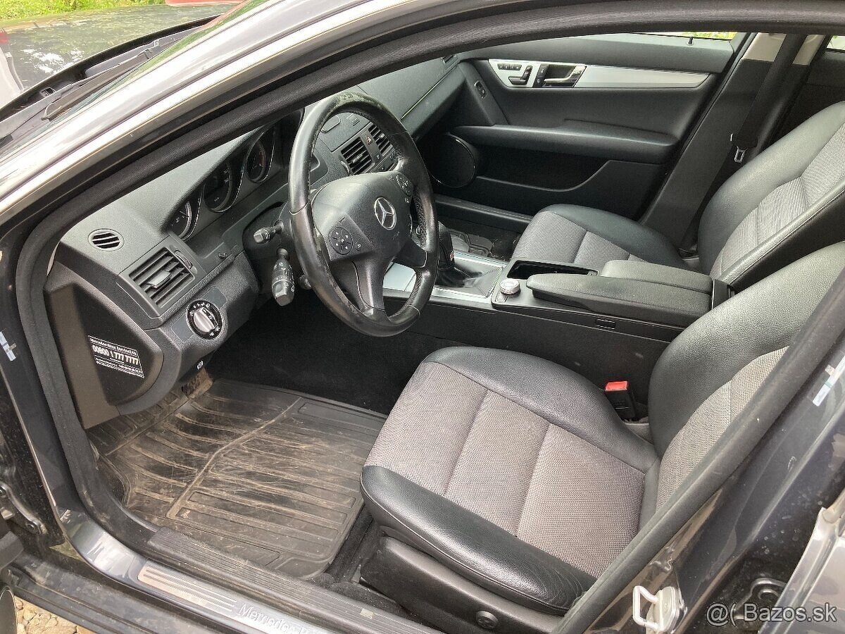 Nd na Mercedes W204 220CDi - 4