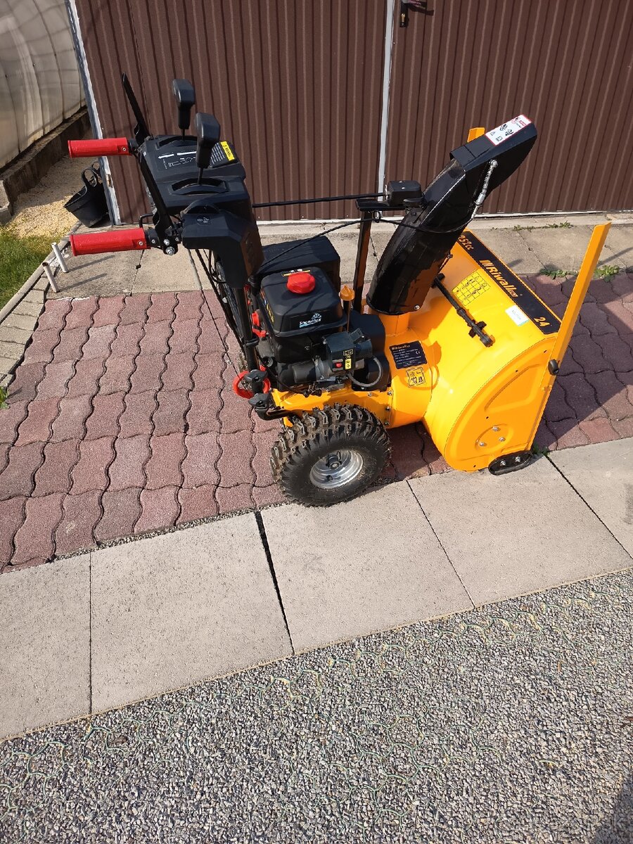 Snehová fréza Riwall pro RPST 6071 - 4