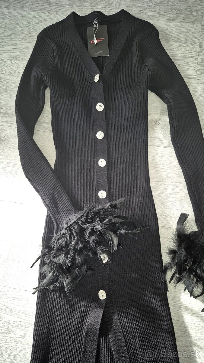 Úpletové šaty s pierkami v.M/L - 4