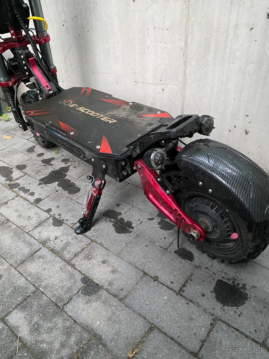 Elektricka koloběžka Boyueda s5 - 4