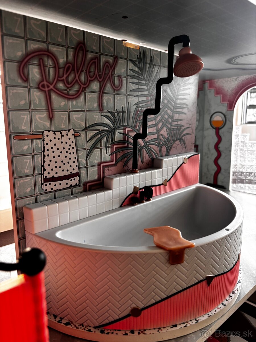 LOL Surprise drevený domček - 4