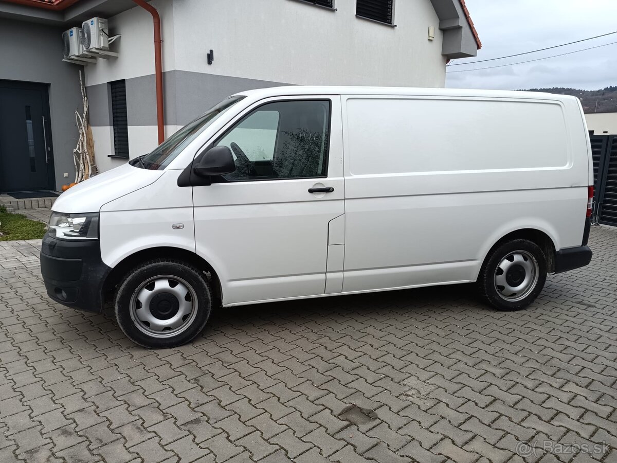 VOLKSWAGEN TRANSPORTER T5 4x4 - NA PREDAJ - 4