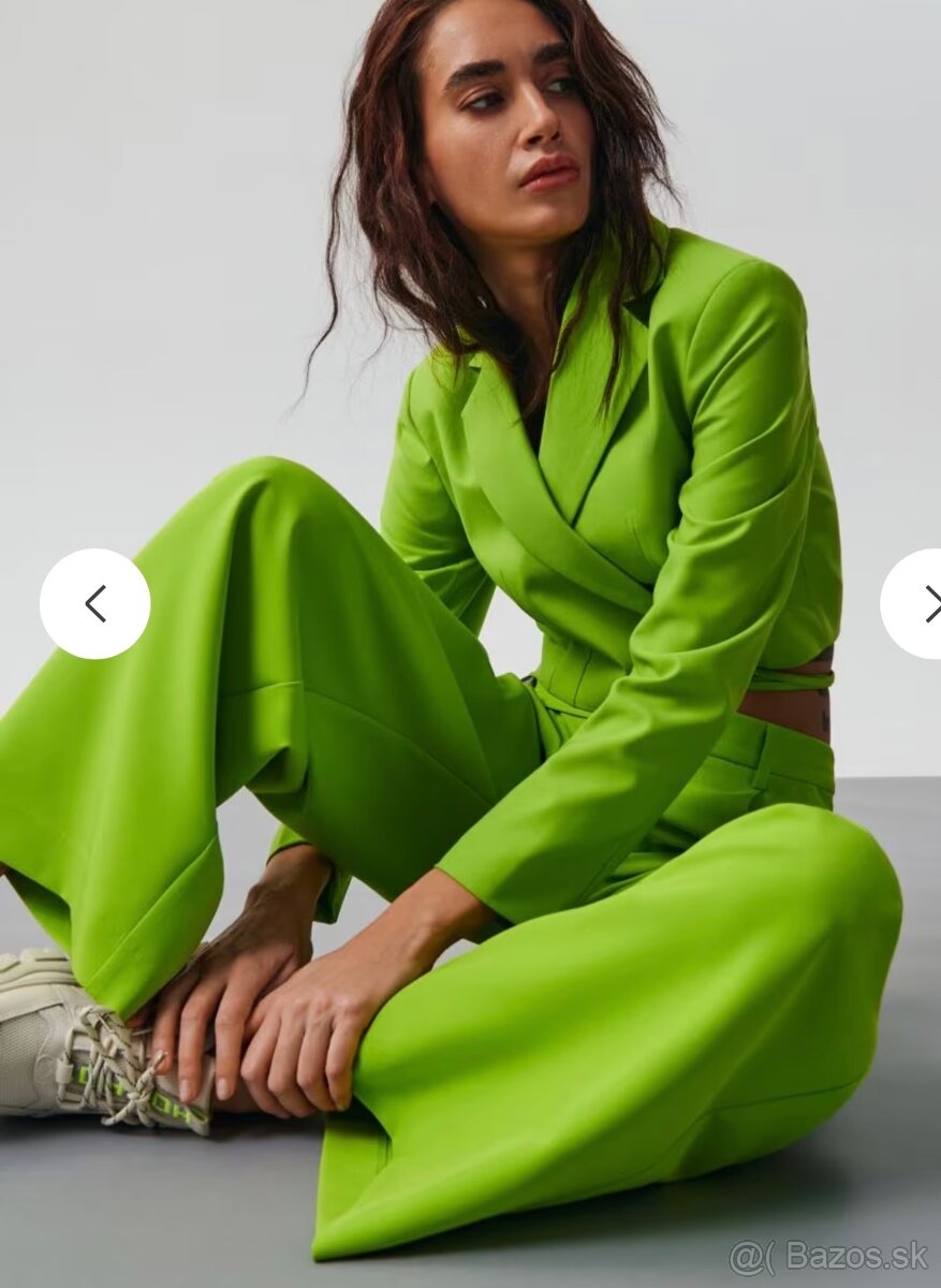 zeleny kostym SINSAY - 4