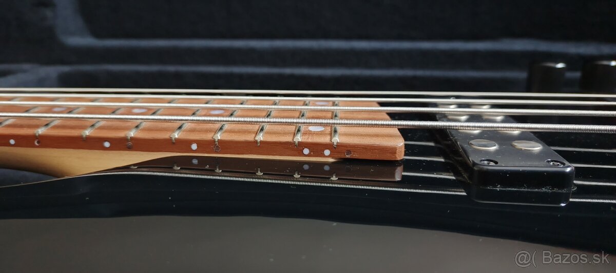 Basgitara Harley Benton - 4