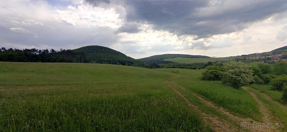 Pozemok na predaj - 4