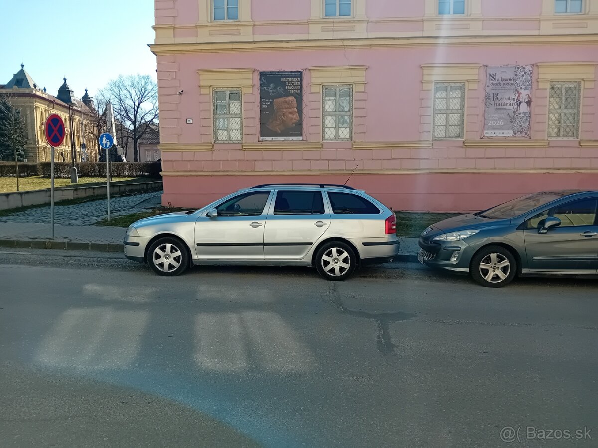 ŠKODA OCTAVIA COMBI 1.9TDI 77KW BKC - 4