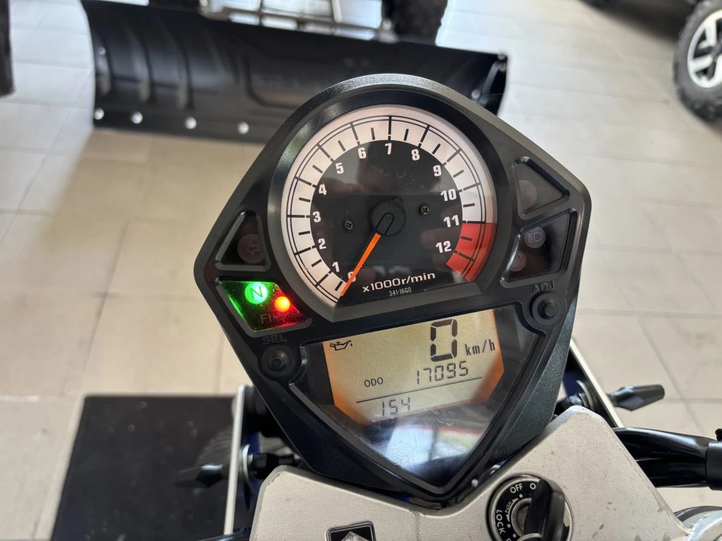 Suzuki SV1000 - 4