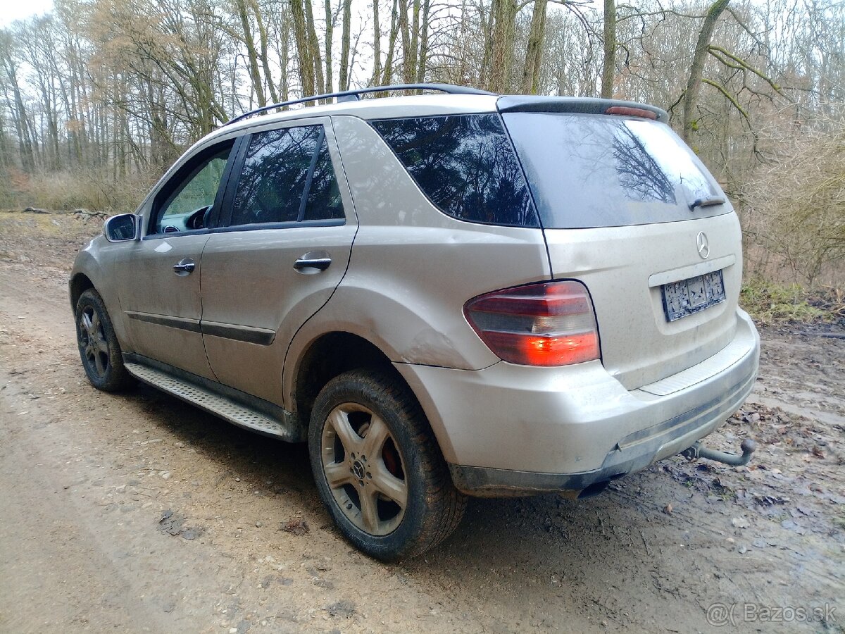 Rozpredám Mercedes ML w 164 - 4