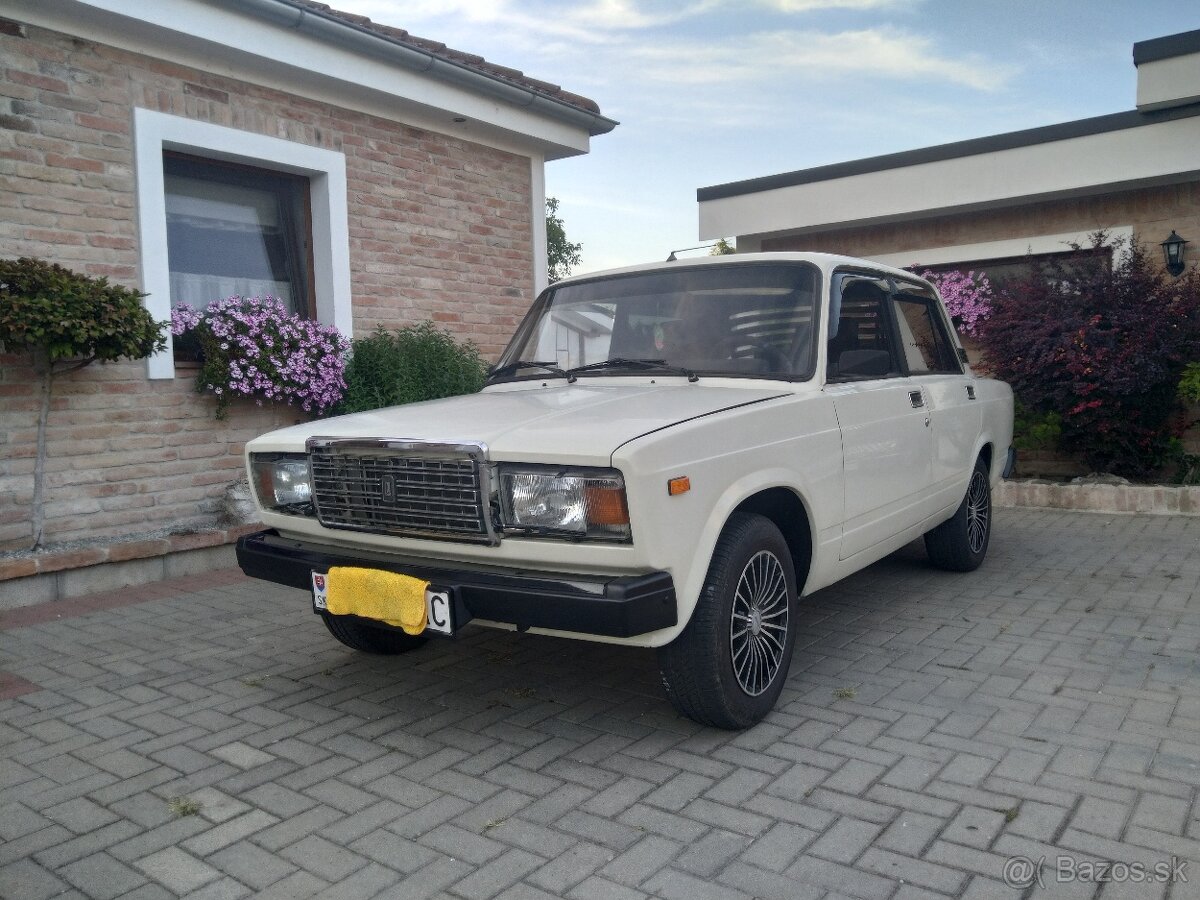 Lada 2107 - 4