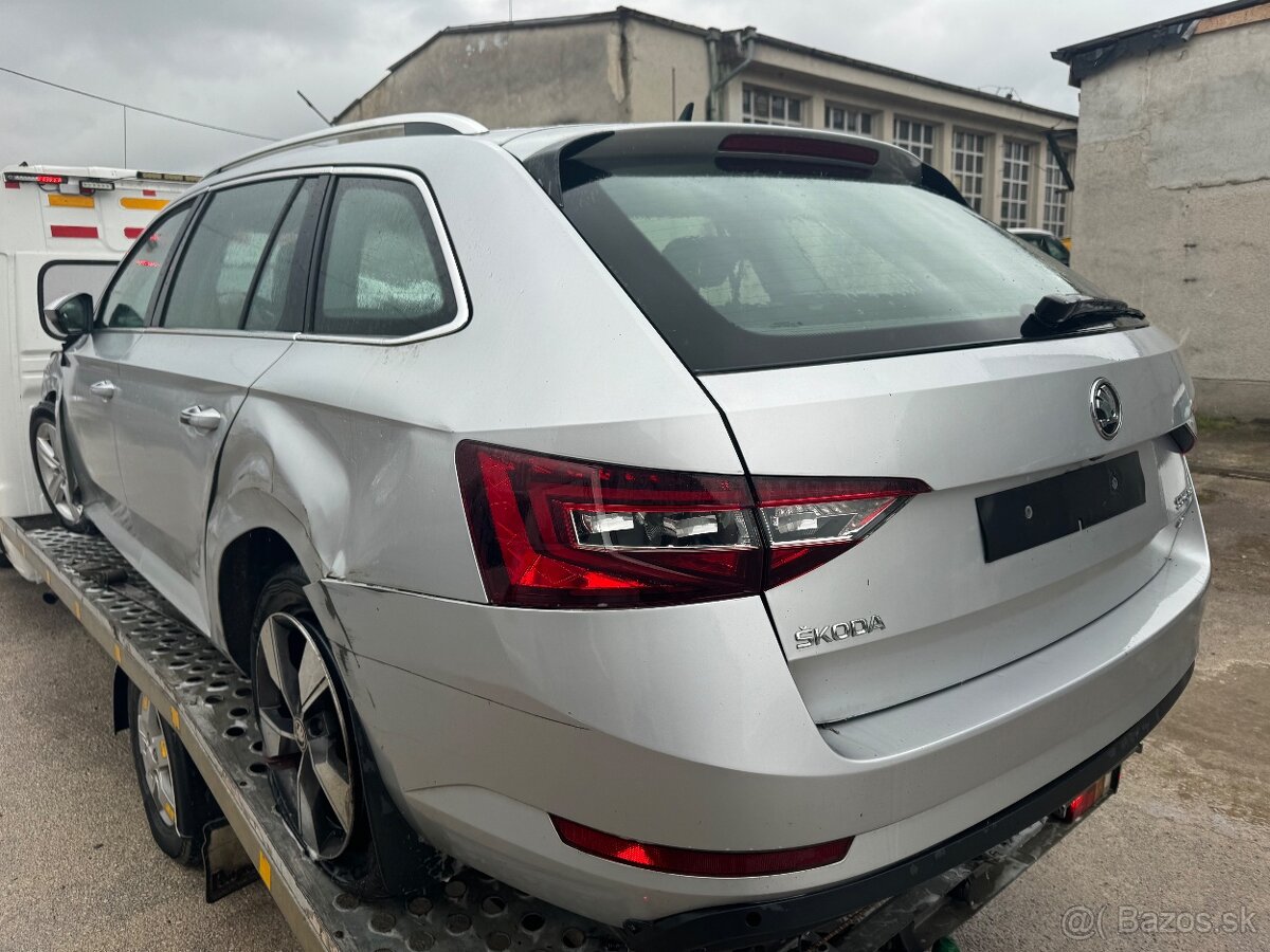 Rozpredam Škoda Superb 4x4 - 4