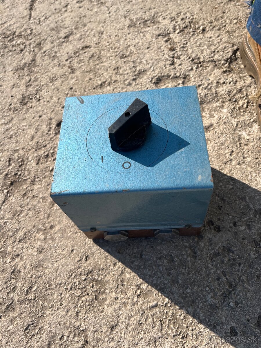 elektro vypinace starozitne - 4