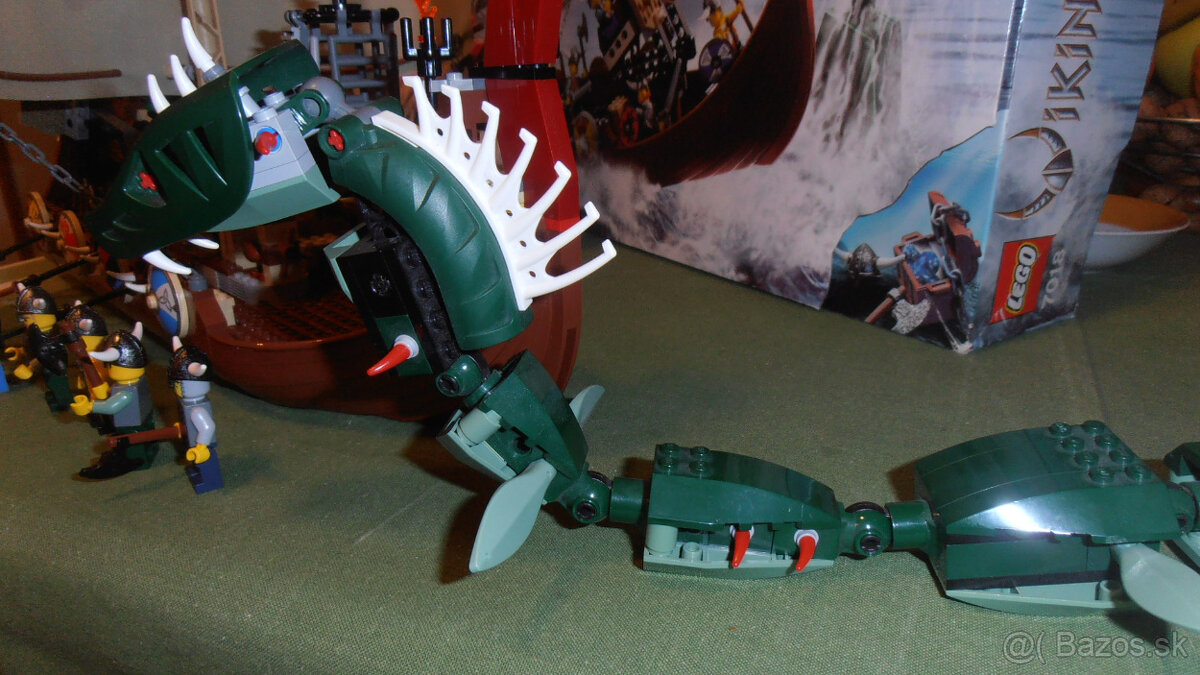 Lego 7018 - Vikings - Vikingská loď a Midgarský had - 4