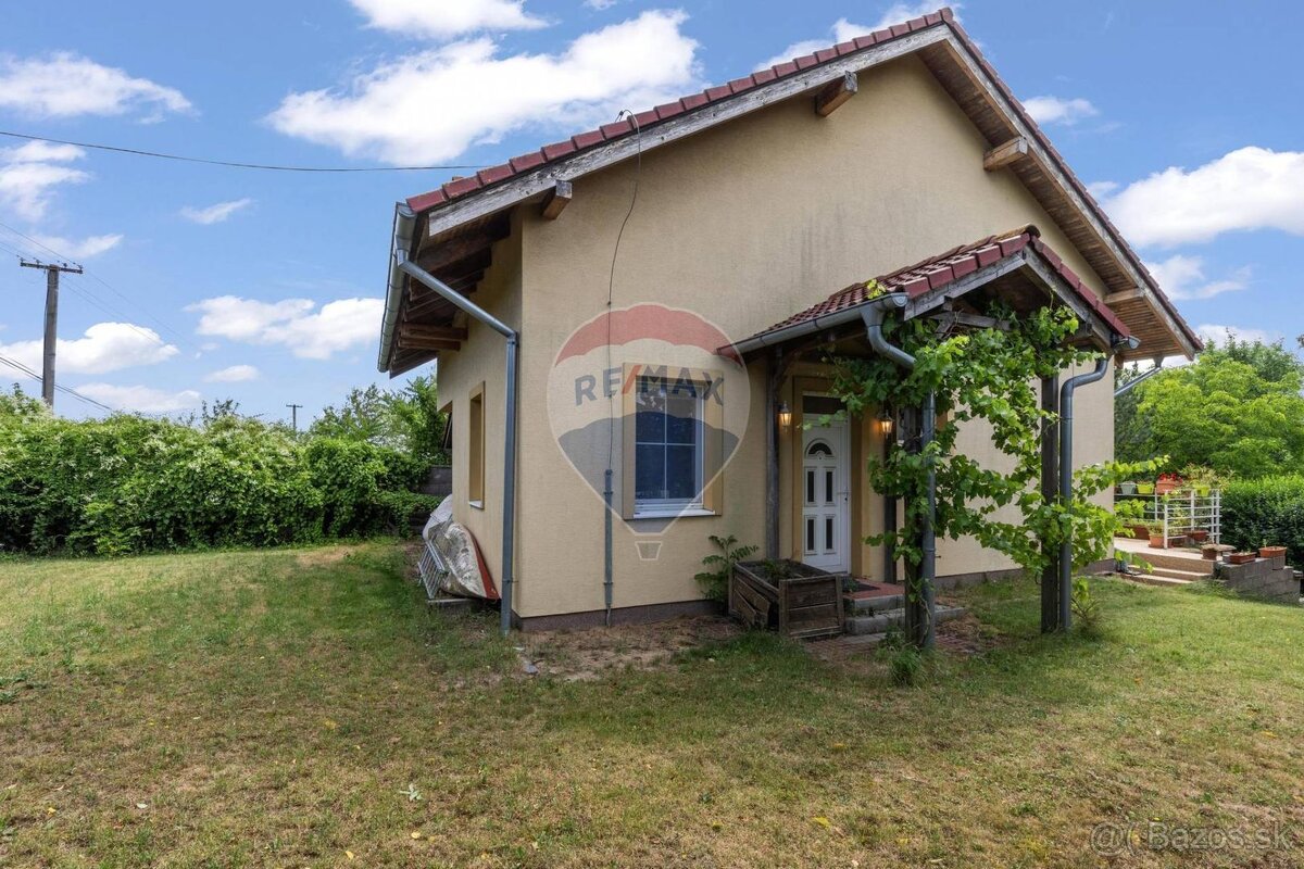 NA PREDAJ : Rekreačný dom 108 m2, pozemok 817 m2, Nová Dedin - 4