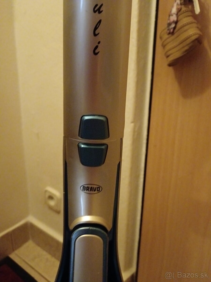 Tyčový vysávač - 4