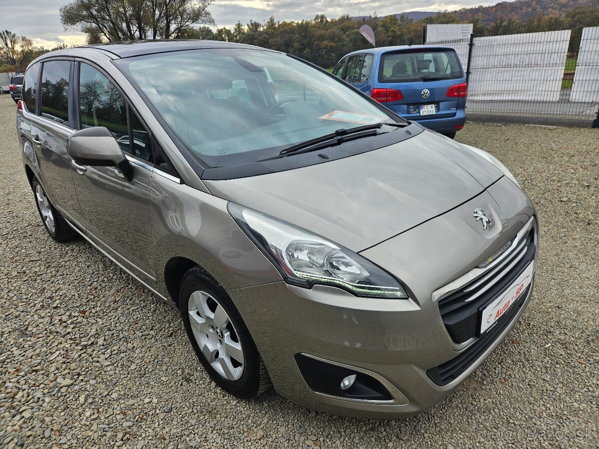 PEUGEOT 5008 1.6HDI (2014) (Panorama) - 4