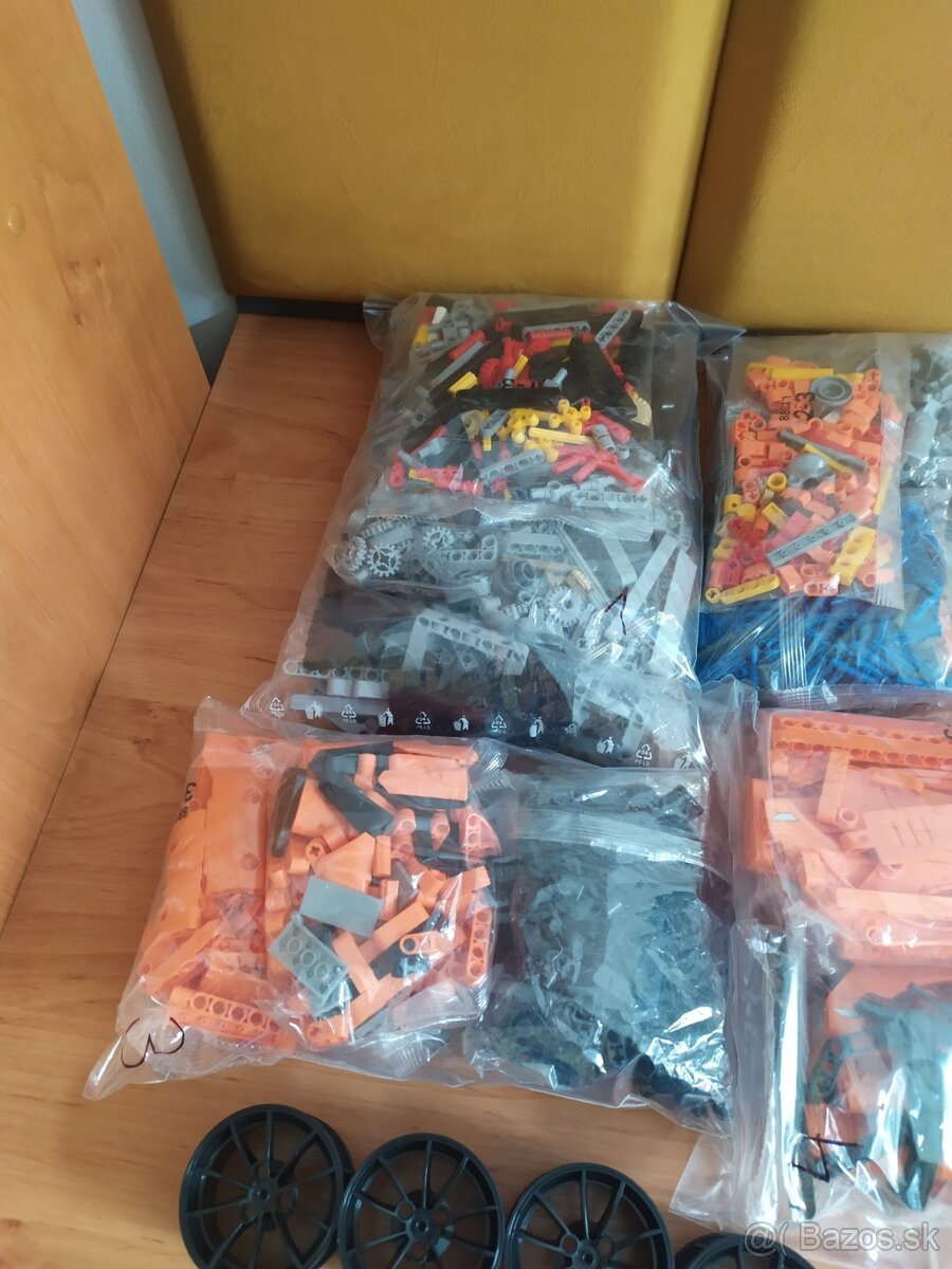 Stavebnice - Porsche 911 GT3 RS - 4