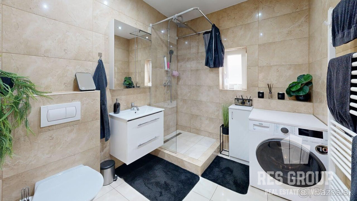 Na predaj, Rodinný dom, Rosina, 6 izieb, 400 m2, RES GROUP - 4