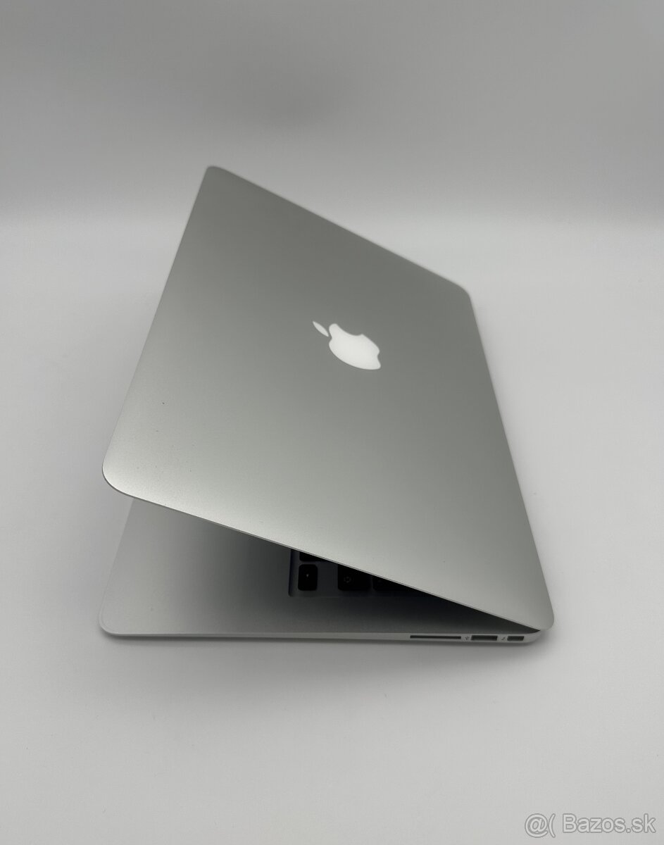 MacBook Air 13" 2015 CTO Silver + ZÁRUKA - 4