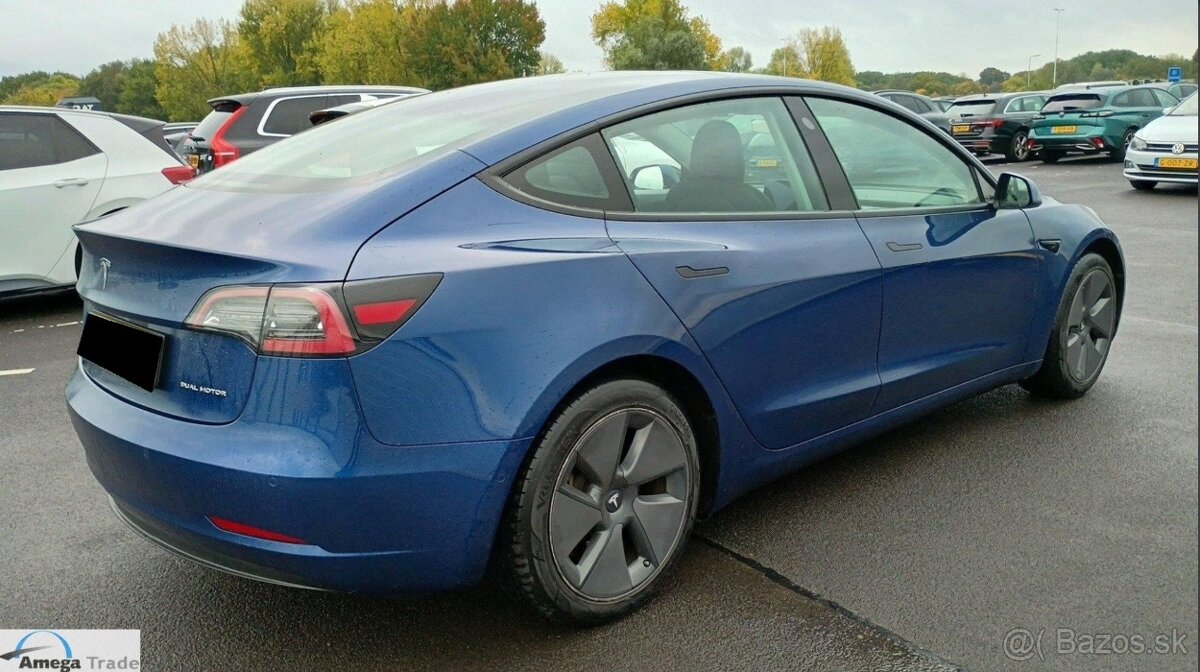 Tesla Model 3 LR, tepelné čerpadlo, LED Matrix - 4