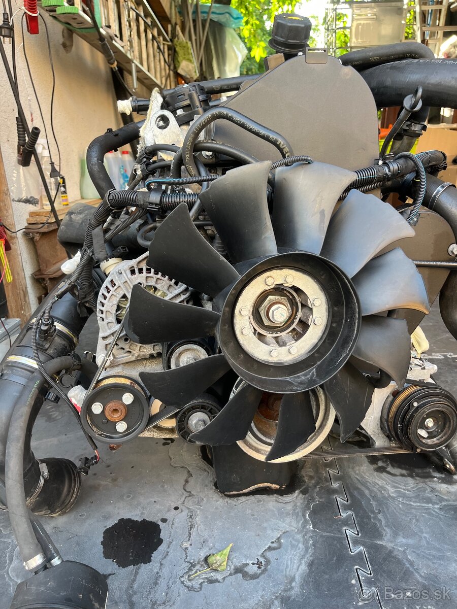 Motor IVECO DAILY - 4