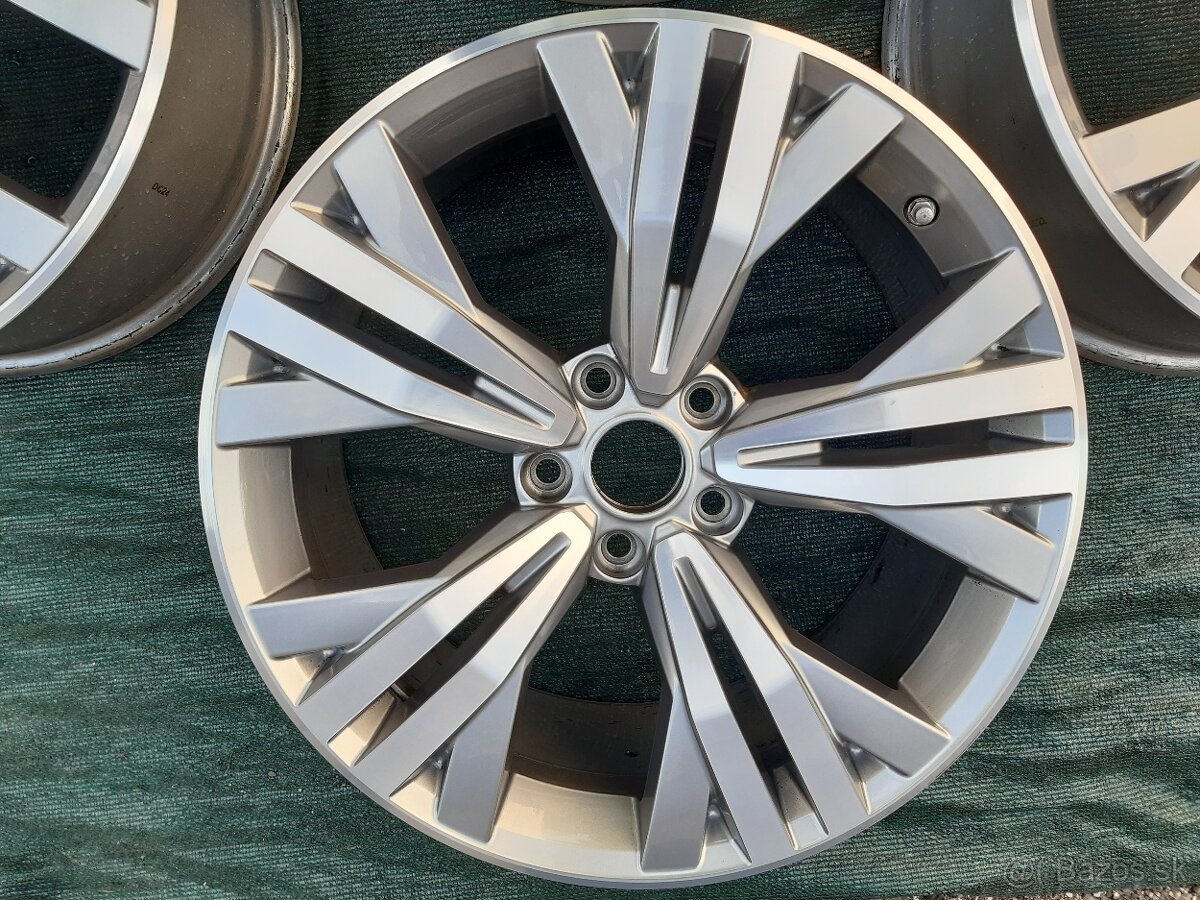 Alu disky Volkswagen Passat B8 Alltrack R18 - 4