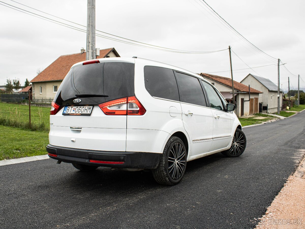 Ford Galaxy 2.2 TDCi DPF 200k Titanium - 4