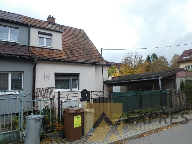 RK EXPRES - predaj rodinný dom v Handlovej, ul. Dimitrovova. - 4