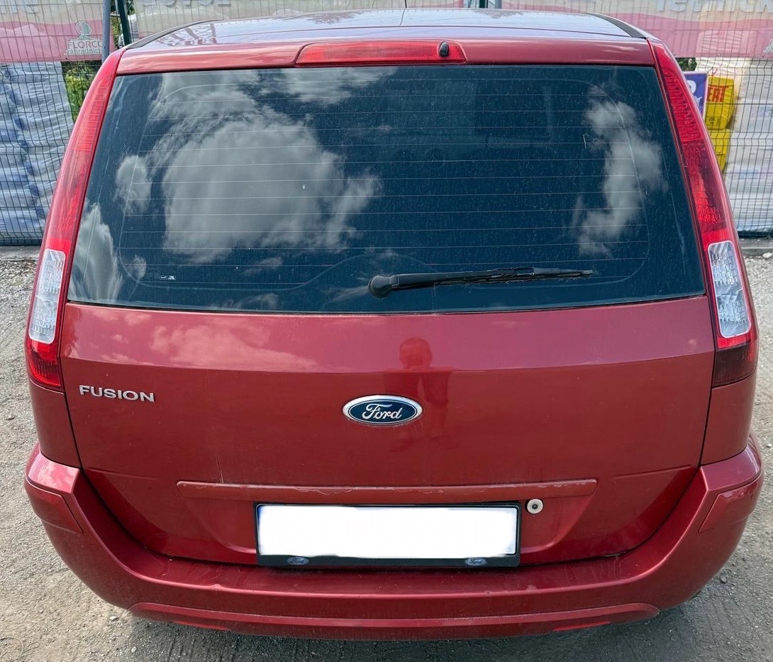 Ford Fusion 1,4i - 4