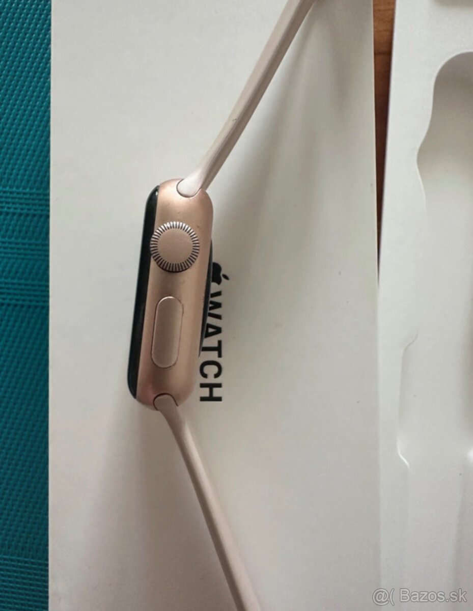 Apple Watch Series 3 38mm - 4