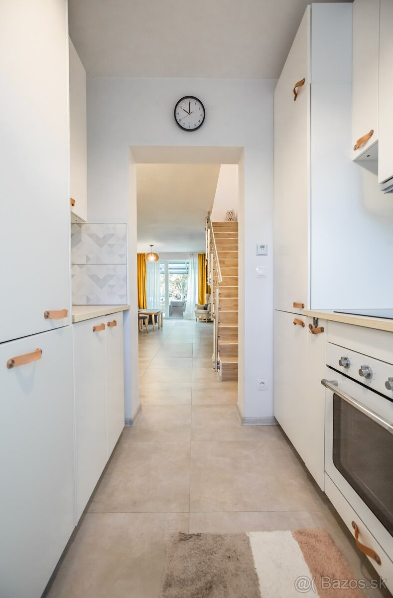 Novostavba 3-izbový byt v RD v obci DUBOVANY, výmera 102 m2 - 4