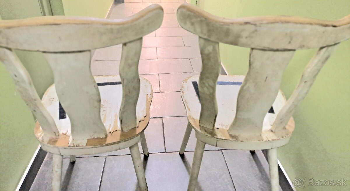 Pekne retro stolicky - 4