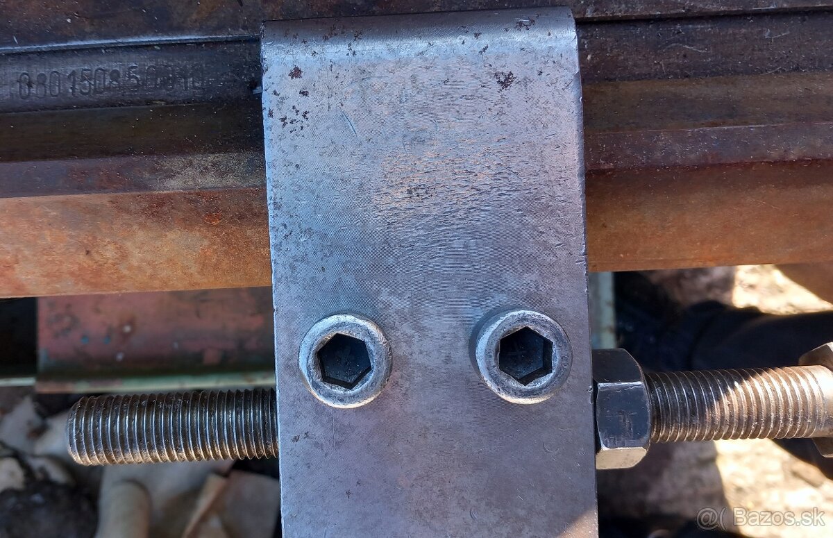 Na predaj doraz / narážka na SUI 63-80 - 4