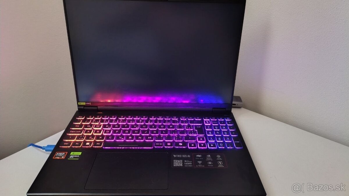 Acer Nitro 16S AI RTX 5070 TI 12GB - 4