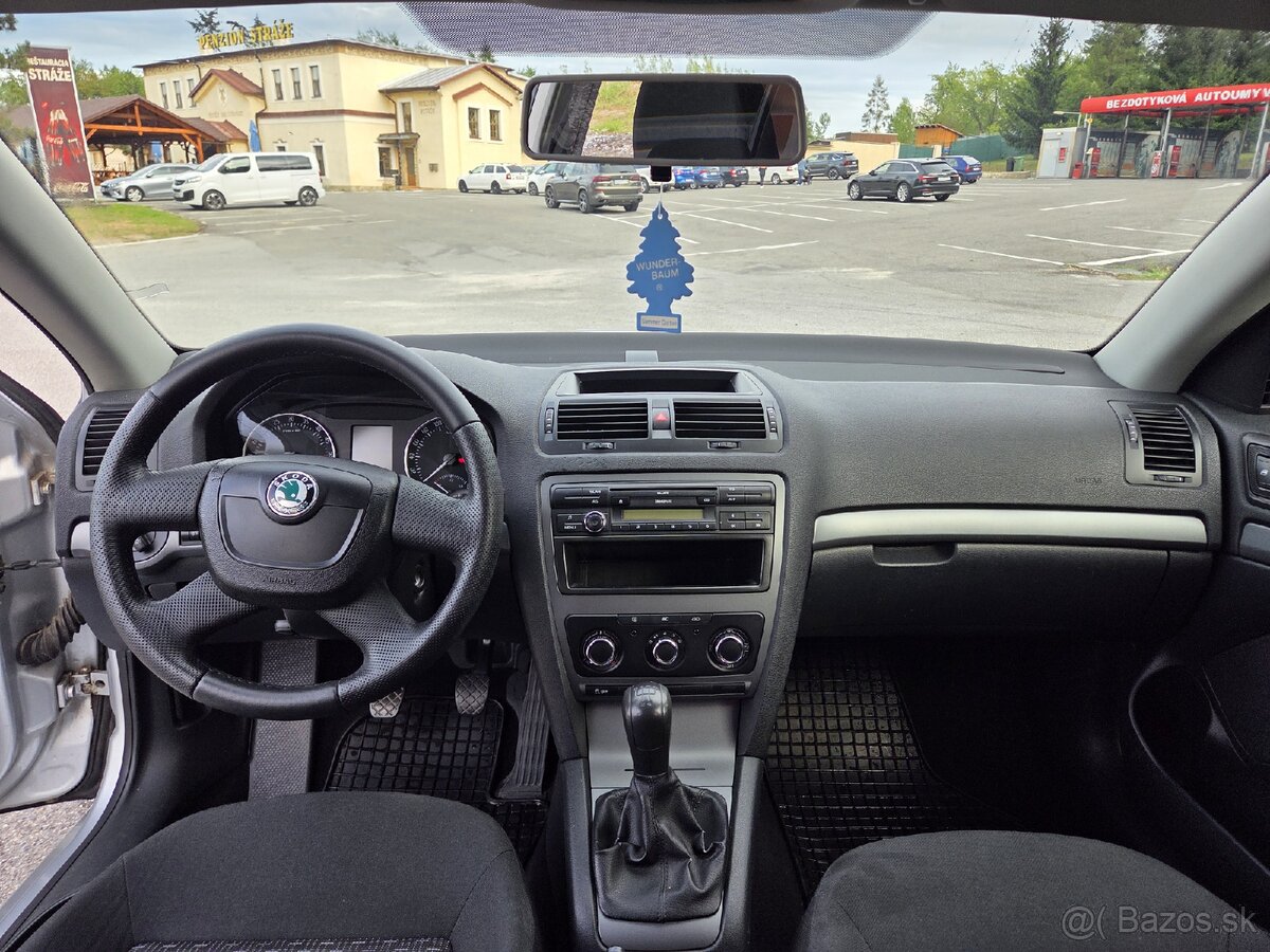 Škoda octavia 2 Combi 1,6 tdi - 4