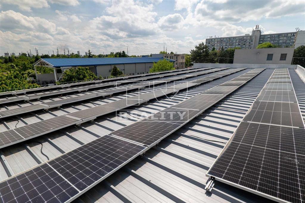 TUreality ponúka na predaj funkčnú priemyselnú halu s... - 4