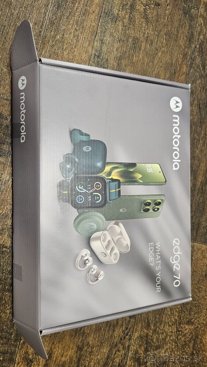 Nový nevybalený Motorola 70 edge 500€ - 4
