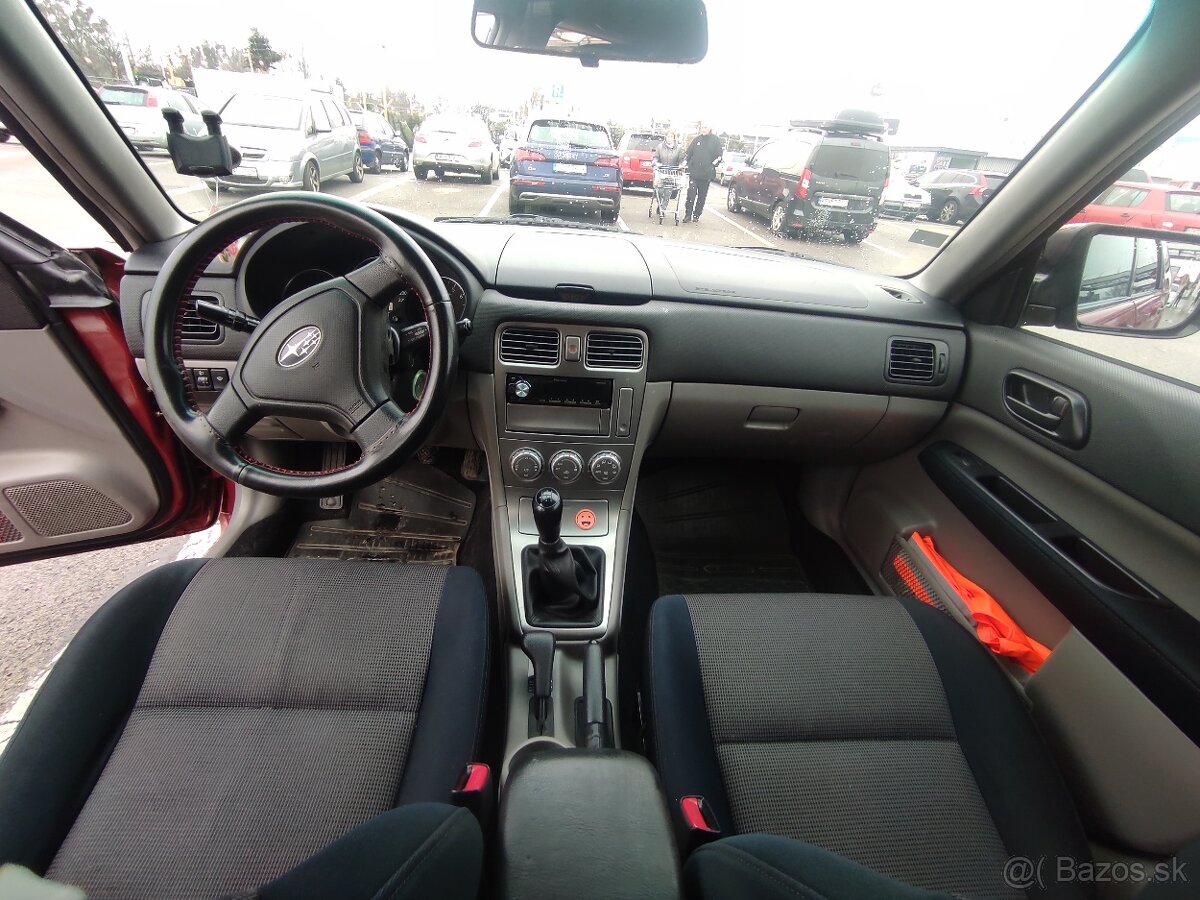 Subaru Forester 2,0 benzín - 4