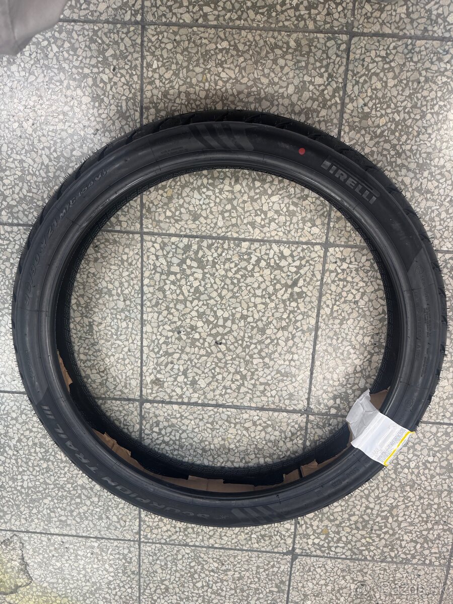Pirelli scorpion trail 3 90/90 V21 - 4