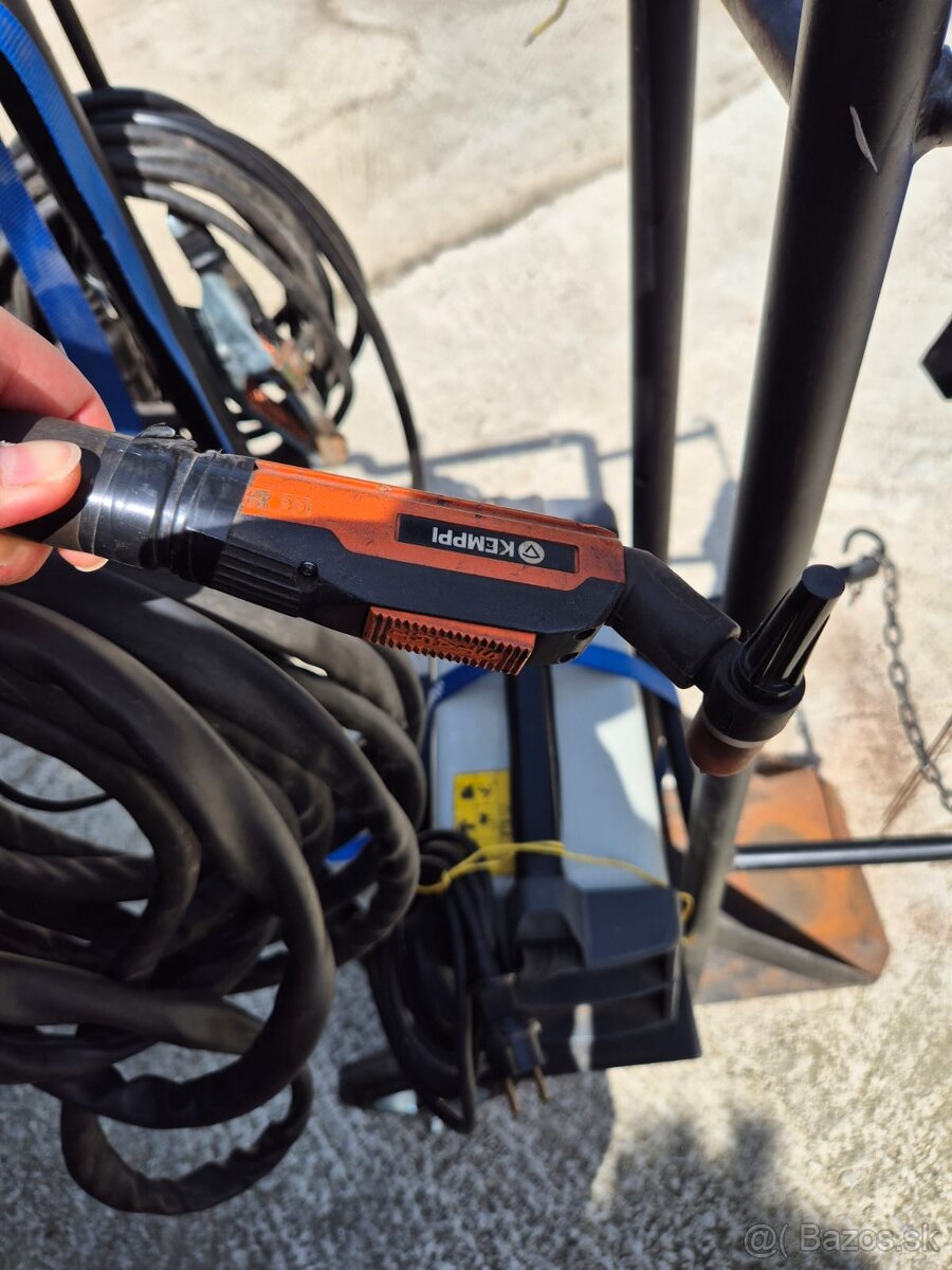 Invertorová zváračka CEMONT TX 1601 - 4