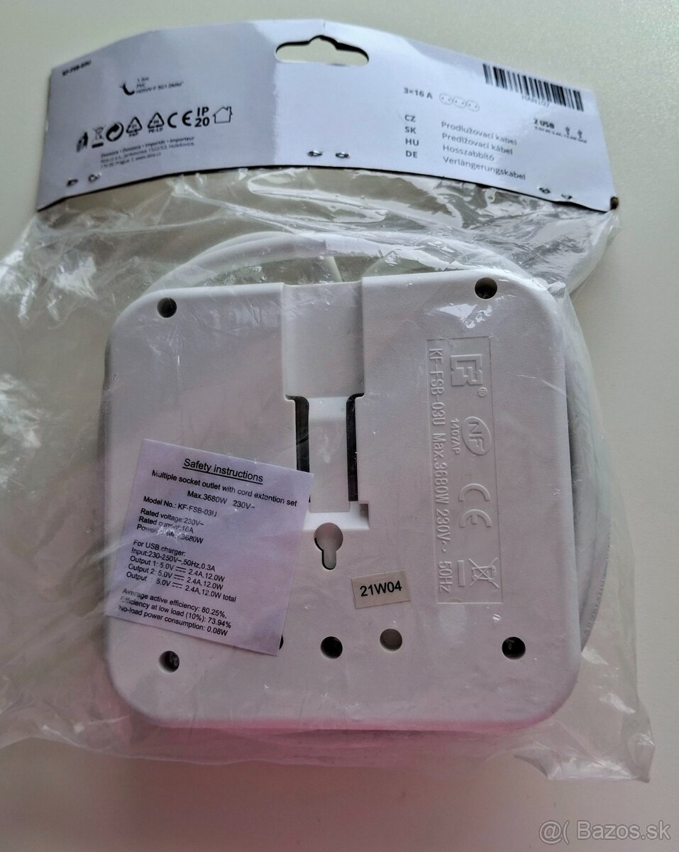 Predlžovací kábel ṣ̌tvorcový s usb - 4