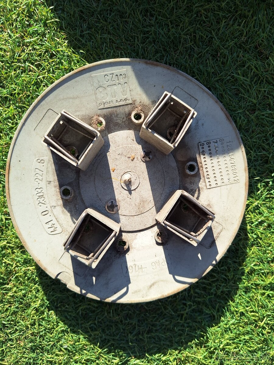 Puklice Škoda Felícia - 4