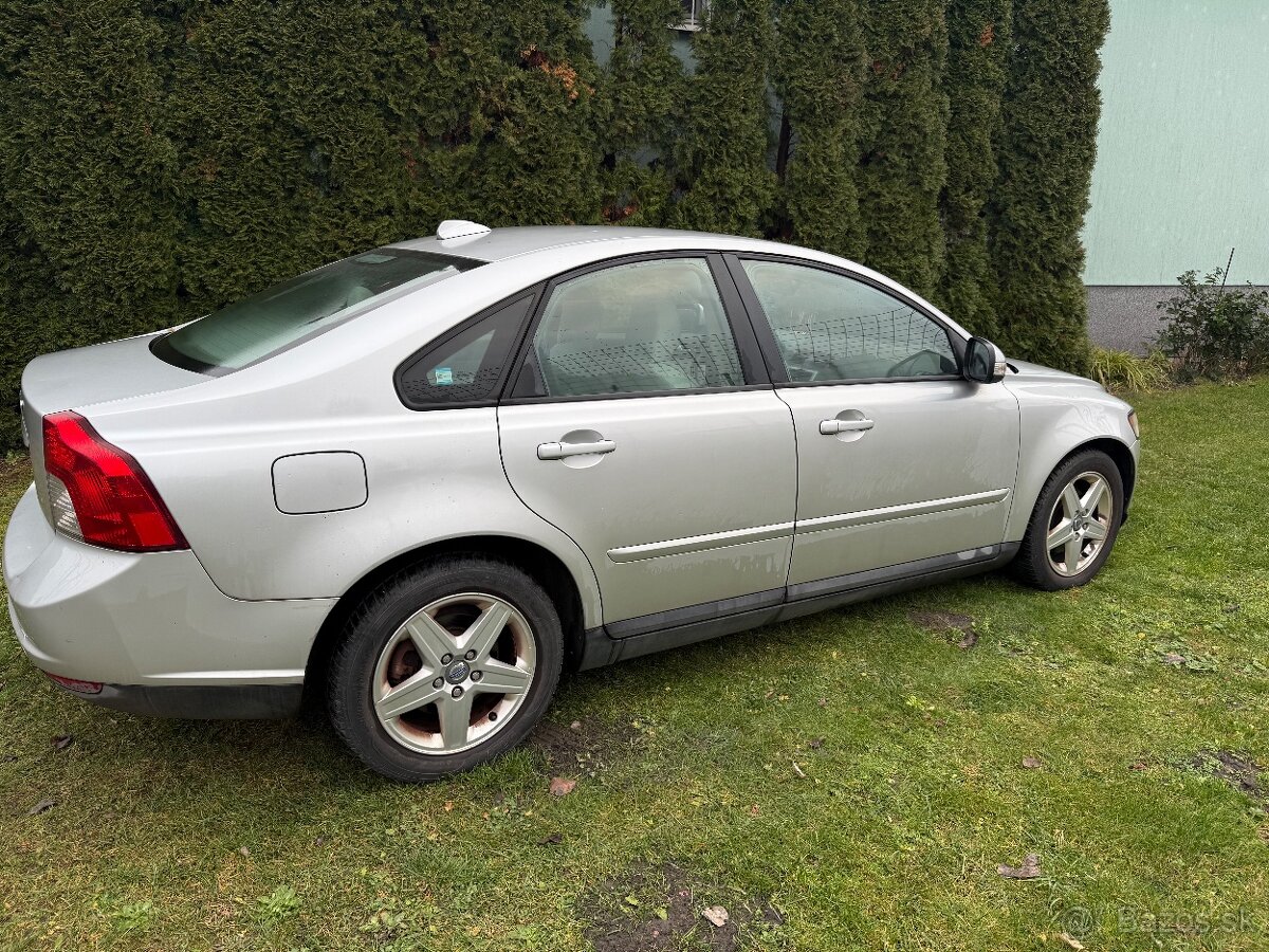 Volvo S40 - 4