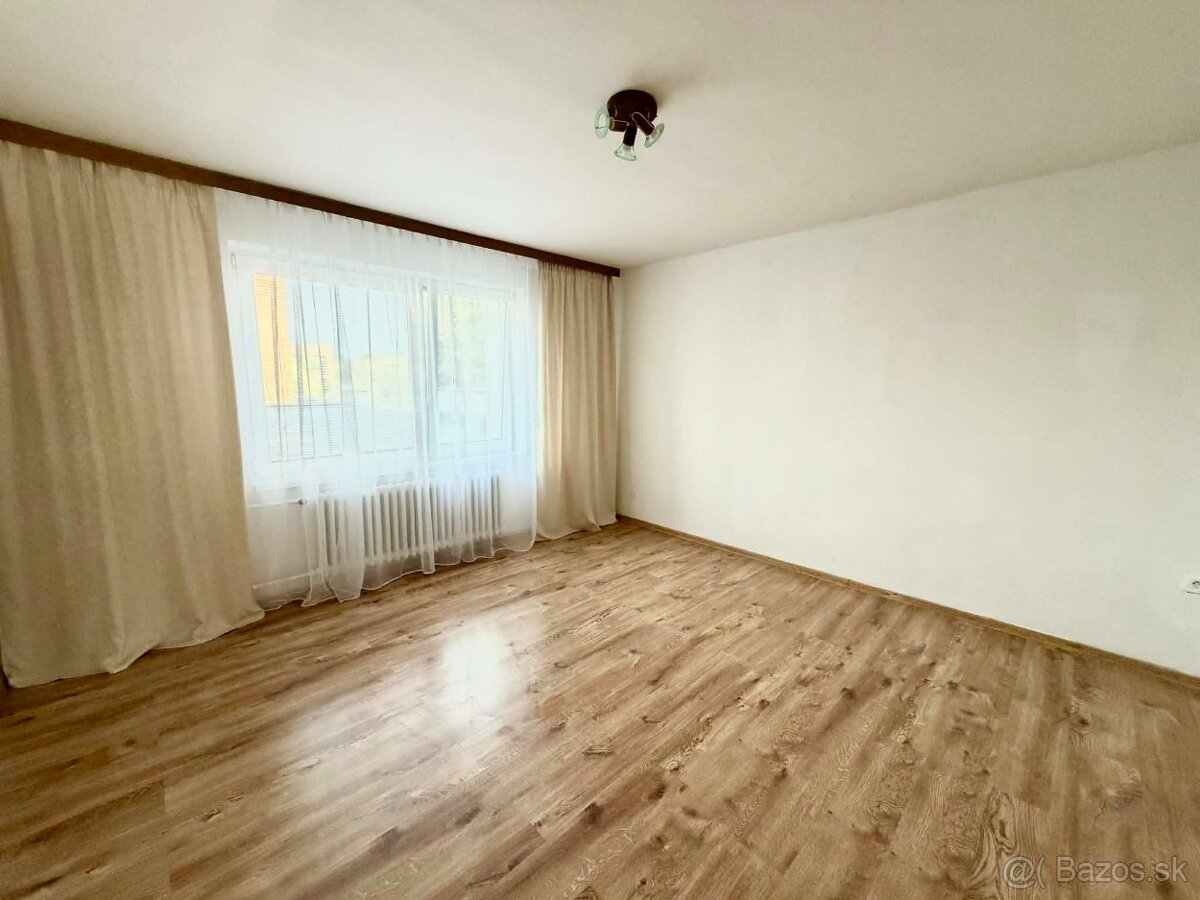 DLHODOBÝ PRENÁJOM - 4