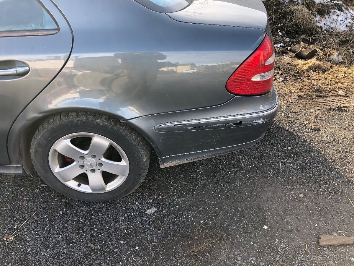 Mercedes benz E280 4 matic - 4