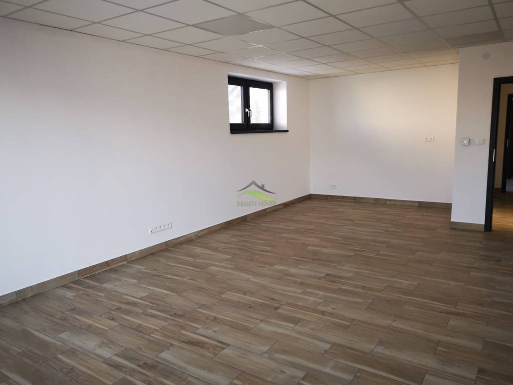 Veľký reprezentatívny priestor pre Vaše podnikanie - 4