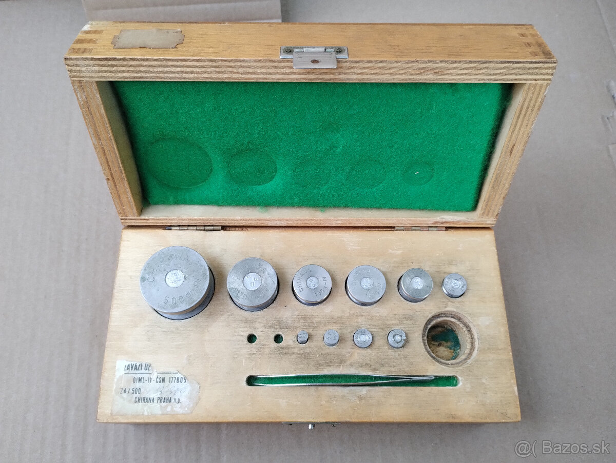 Sada závaží v drevenej krabici - 4